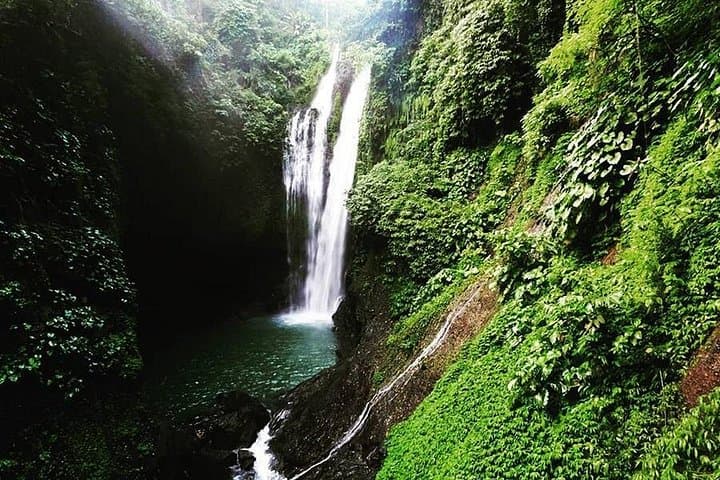 Sambangan Secret Garden: Waterfalls, Blue Lagoon & Cliff Jumps in North Bali photo 2