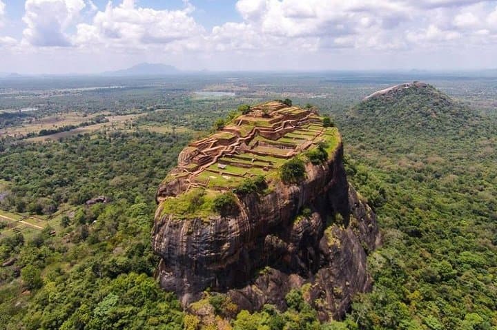 Sigiriya Day Tour: Climb the Lion Rock, Dambulla Caves & Hiriwadunna Village photo 3