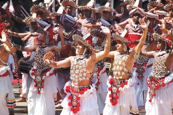 Day Tour of Kandy: Temple of the Tooth, Royal Botanical Gardens & Cultural Highlights photo 4