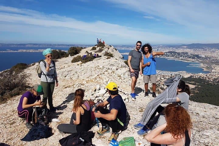 Panoramic Hike from Parc Pastré to Callelongue — Marseille’s Coastal Ridge Walk photo 3