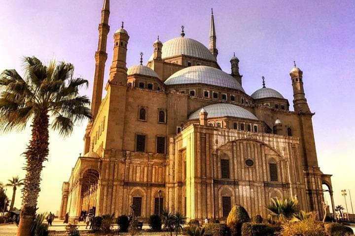 Full-Day Giza Pyramids, Sphinx, Citadel & Old Cairo Tour photo 6
