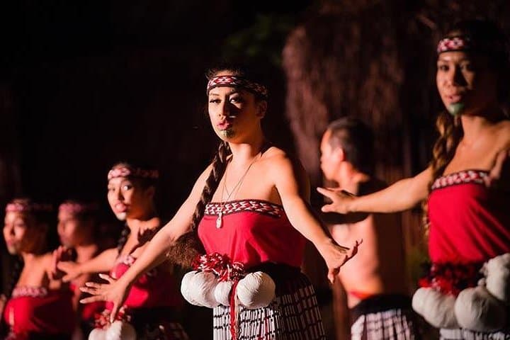 Myths of Maui: Oceanfront Luau Dinner, Sunset & Polynesian Show in Lahaina photo 3