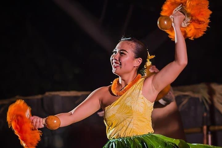 Myths of Maui: Oceanfront Luau Dinner, Sunset & Polynesian Show in Lahaina photo 6