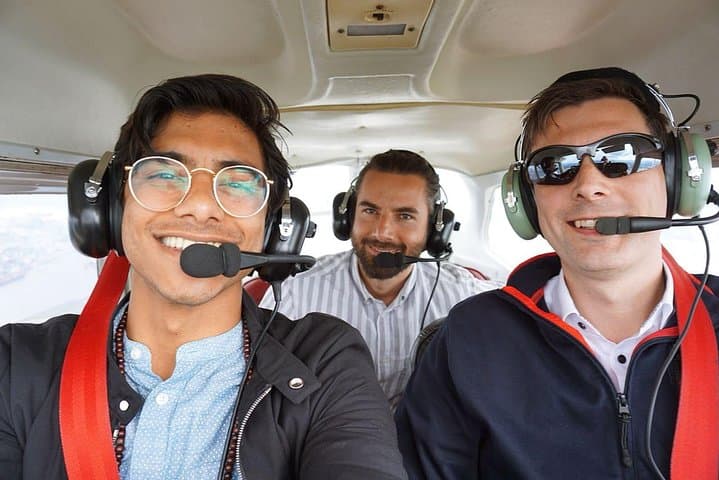 Private Sightseeing Flight Over Hamburg: One-Hour Scenic Air Tour from Uetersen photo 5