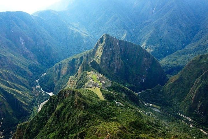 2-Day Private Inca Trail Trek to Machu Picchu - Sun Gate Sunrise photo 3