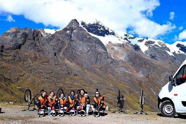 Inca Jungle 4-Day Adventure: Biking, Rafting & Zipline to Machu Picchu photo 2