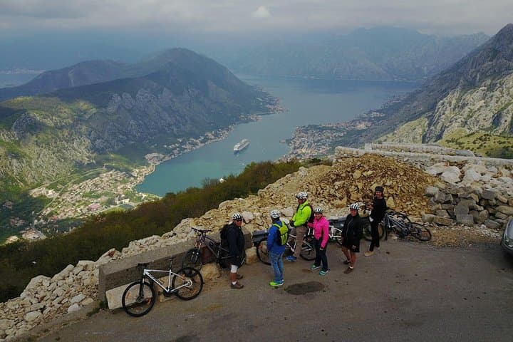 Kotor's 25 Turns: Cable Car Ascent and Downhill Bike Descent photo 5