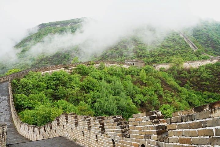 Badaling Great Wall Day Trip from Beijing — Practical Bus Tour Guide