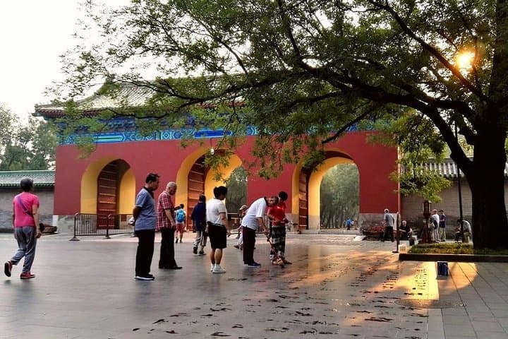 Temple of Heaven Walking Tour & Tai Chi Class in Beijing photo 3