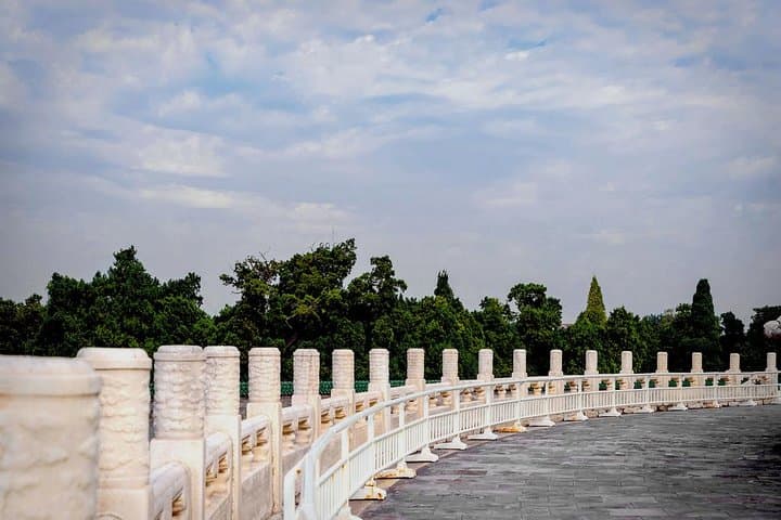 Temple of Heaven Walking Tour & Tai Chi Class in Beijing photo 6