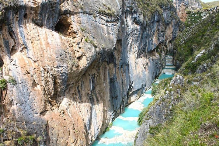Full-Day Turquoise Waters Millpu: Swim the Turquoise Pools Near Ayacucho photo 4