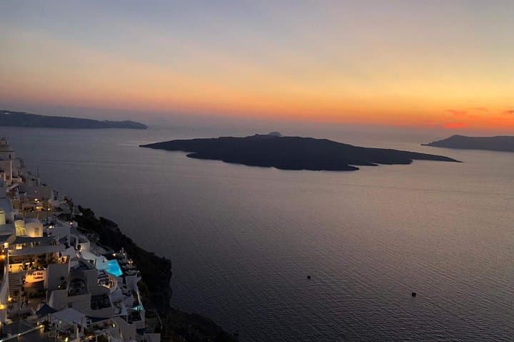Santorini Private Custom Sightseeing Tour — Fira, Oia & Beaches photo 3