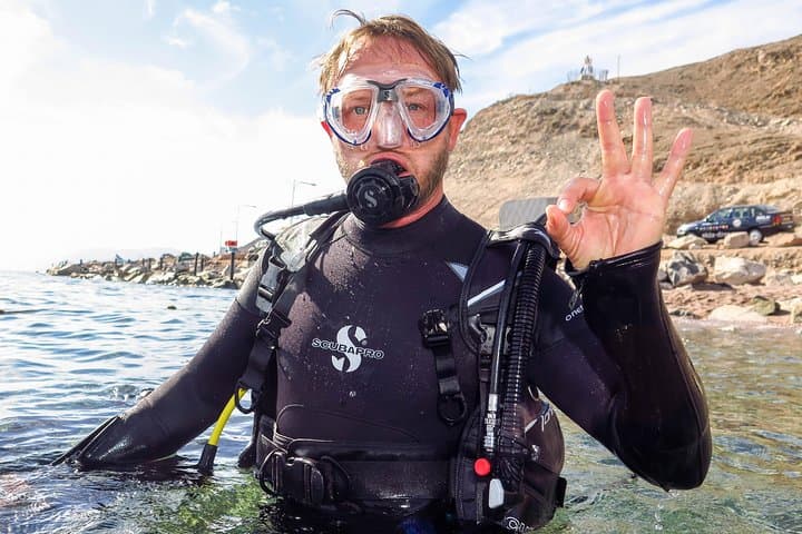 Eilat Refresh Dive for Certified Divers — Nearshore Red Sea Reacclimation