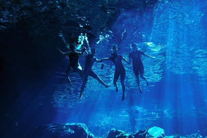 One-Day Chichén Itzá, Grand Cenote & Pink Lake from Cancún photo 3
