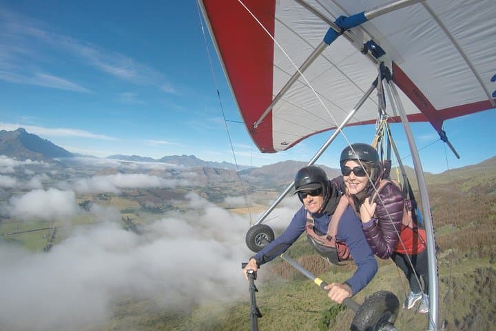 Tandem Hang Gliding Over Queenstown: Coronet Peak Flights photo 2