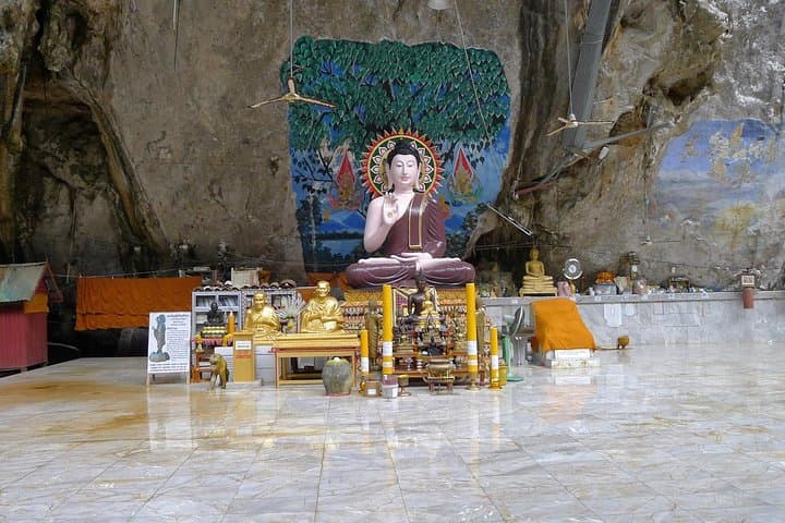 Krabi Full-Day Jungle Tour: Tiger Cave, Emerald Pool & Hot Springs photo 4
