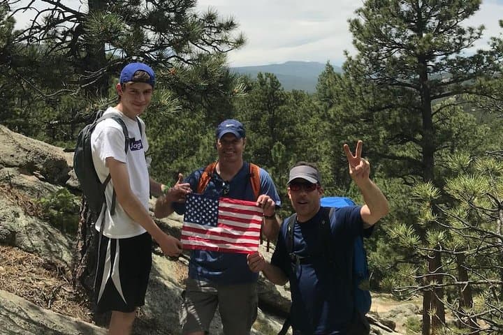 Beginner Rock Climbing in Golden: Guided Intro on North Table Mountain photo 2
