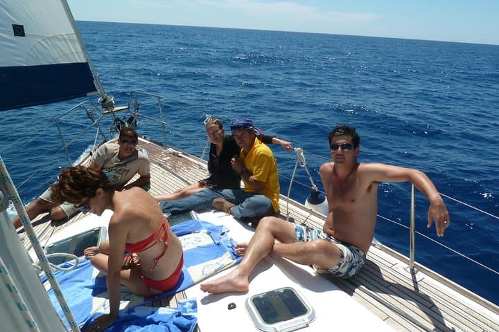 Morning Caldera Sailing Cruise: Santorini BBQ, Snorkel & Swim photo 3