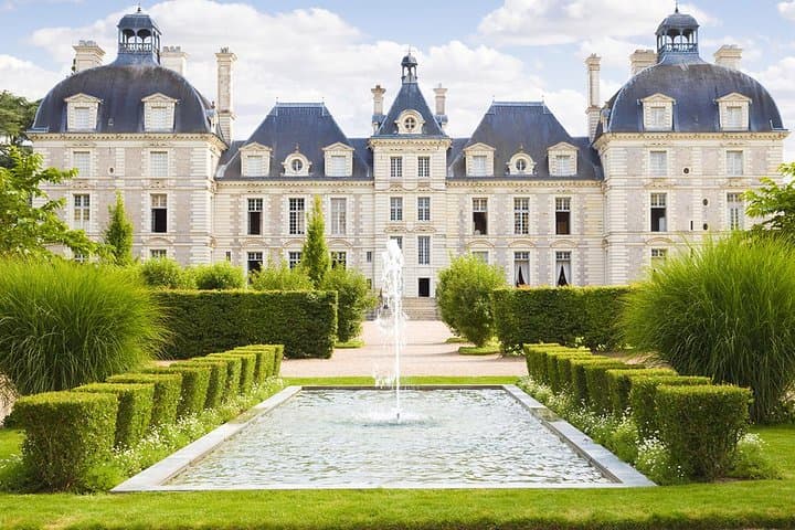 Loire Valley Castles Day Trip from Paris: Chenonceau, Chambord & Cheverny photo 4