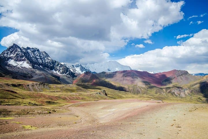 Rainbow Mountain & Red Valley: Full-Day Hike from Cusco photo 4