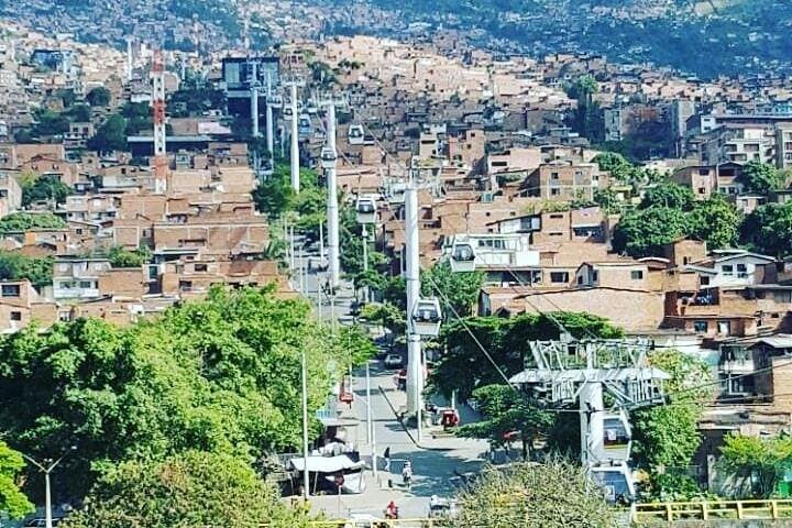 Medellín Private City Tour: Metro, Cable Car & Mountain Views (4–6 hrs) photo 3