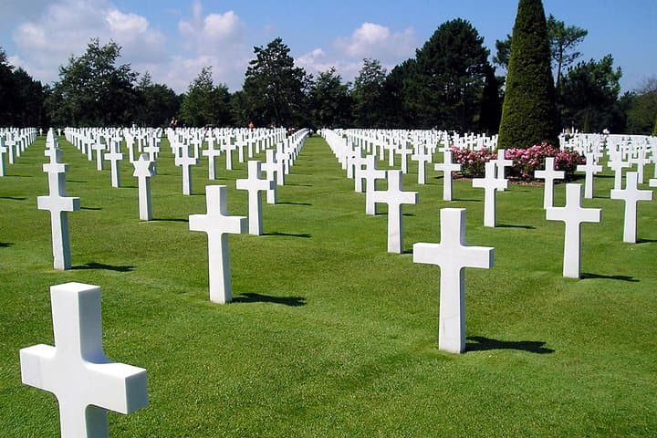 Discover the Historic Normandy D-Day Beaches on a Guided Tour from Paris photo 4