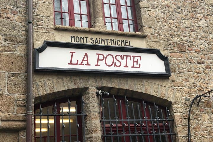Mont-Saint-Michel Day Trip from Paris by TGV — Cancale Oysters & Saint-Malo Ramparts photo 3