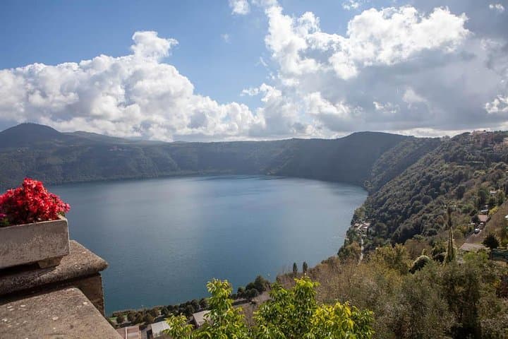 Castelli Romani Day Tour from Rome: Frascati, Castel Gandolfo & Porchetta Tasting photo 3