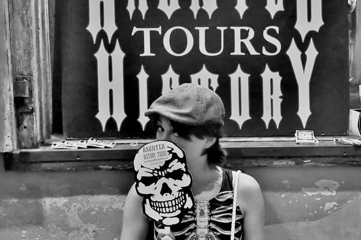 New Orleans Vampire Walking Tour — French Quarter Night Walk to Haunted Sites photo 5