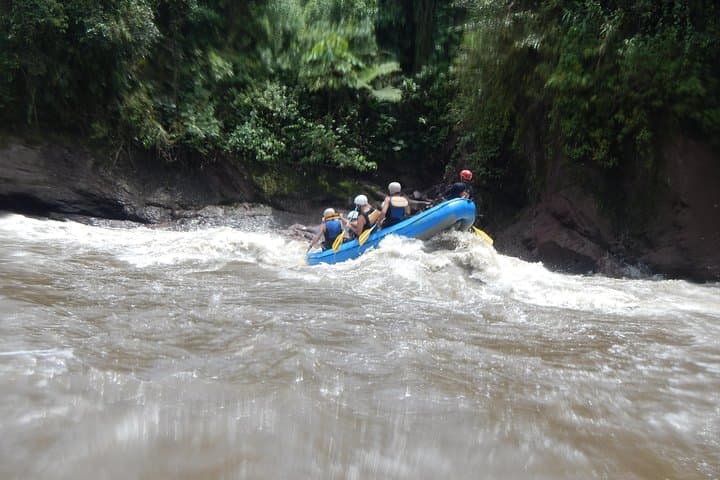 Rafting and Canopy Zipline Day Tour in Baños, Ecuador photo 6