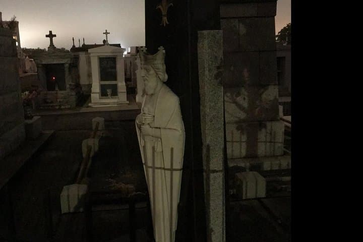 New Orleans Dead of Night: Ghosts and Cemetery Bus Tour photo 4