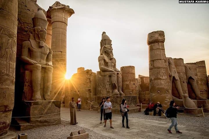 8-Day Private Pyramids and Nile Cruise from Cairo to Luxor & Aswan