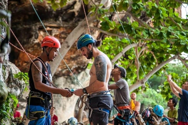 Railay Beach Rock Climbing Courses — Certified Climbing on Krabi’s Limestone Cliffs photo 2
