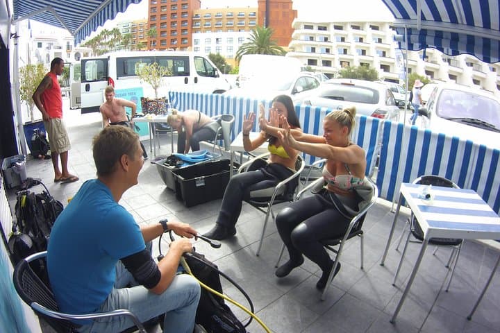 PADI Open Water Diver Course in Tenerife: Discover the Volcanic Reefs