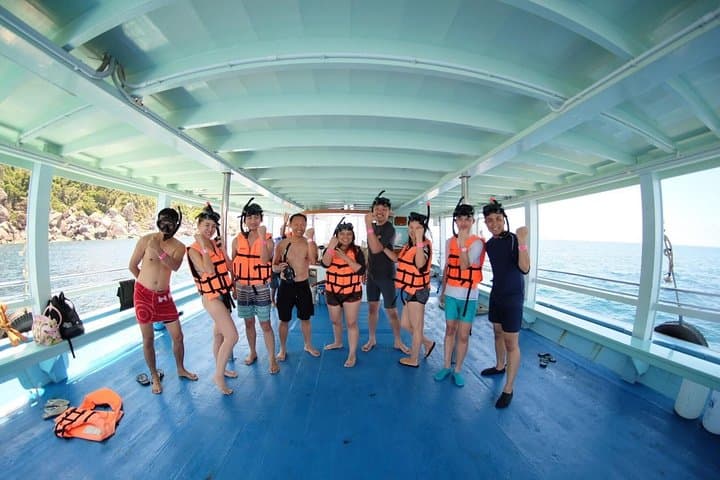 Snorkel Koh Nangyuan & the Hidden Bays of Koh Tao Aboard the Oxygen photo 4