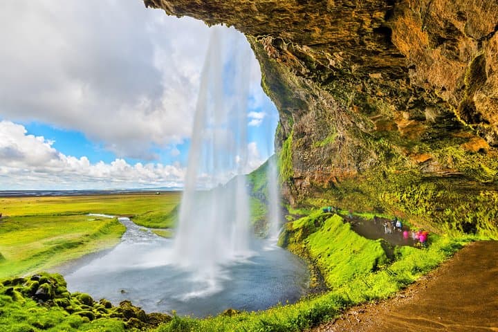 Spectacular South Coast Iceland Private Tour from Reykjavik — Waterfalls, Volcanoes & Black Sand Beaches