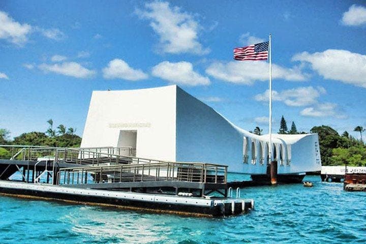 Pearl Harbor USS Arizona Memorial — Visitor’s Guide from Honolulu