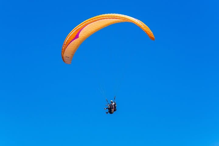 Paragliding Tandem Flight from Jacó — 1,500 ft and Up Over Las Terrazas photo 5