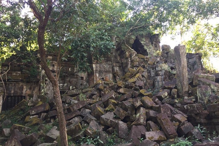 Beng Mealea & Roluos Temples: Private Motorcycle Tour from Siem Reap photo 4