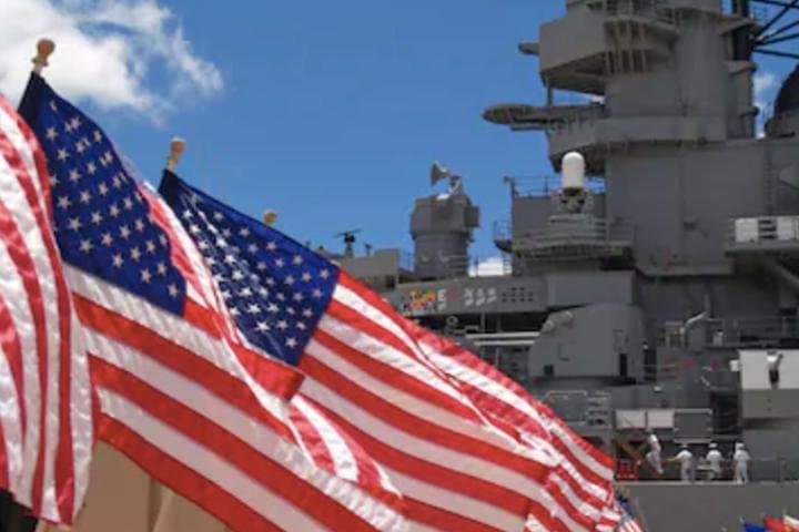 Oahu WWII Shore Excursion — Pearl Harbor, USS Missouri & Historic Honolulu photo 5