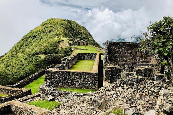 Choquequirao Trek 5-Day: Remote Inca Ruins Hike from Cusco photo 3