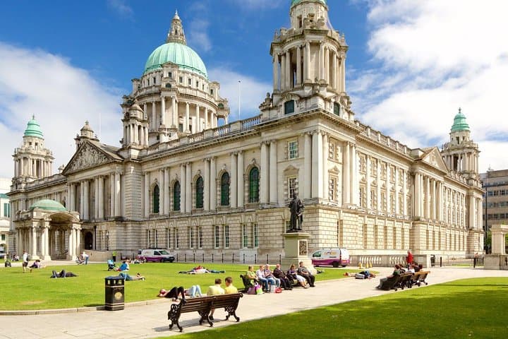 Private Belfast Murals & City Sightseeing Tour — 4-Hour Guided Experience photo 5