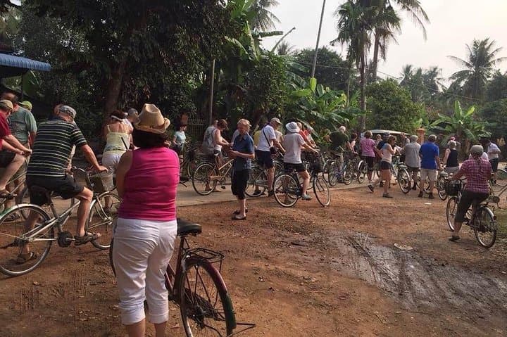 Battambang Morning Cycling: Local Livelihoods & Snack Tasting at Ek Phnom photo 3