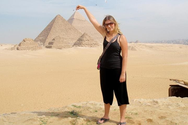 One-Day Giza Pyramids, Egyptian Museum & Hanging Church Tour from Cairo photo 6