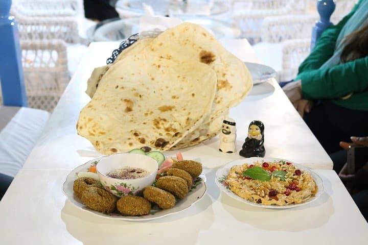 Dubai Middle Eastern Food Trail: Bastakiya to Dubai Creek Culinary Walking Tour photo 4