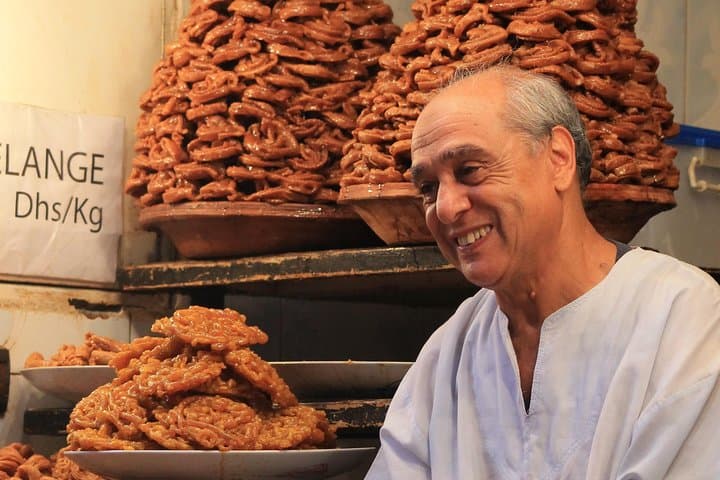 Marrakech Evening Bike Tour: Sunset Ride, Tasting Stops & Tangia Dinner photo 2