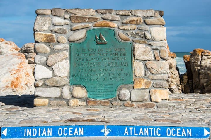 Cape Agulhas Day Tour: Stand Between Two Oceans, Wine Tasting & Penguins photo 2