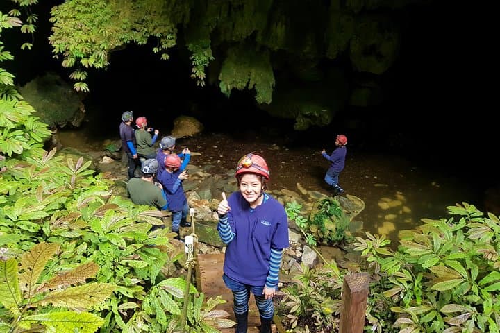 Private Waitomo Glowworm Cave Tour — Intimate Underground Glowworm Experience photo 2