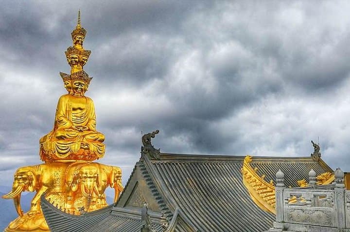 Mt Emei and Leshan Giant Buddha: 2-Day Cultural Hike from Chengdu photo 2