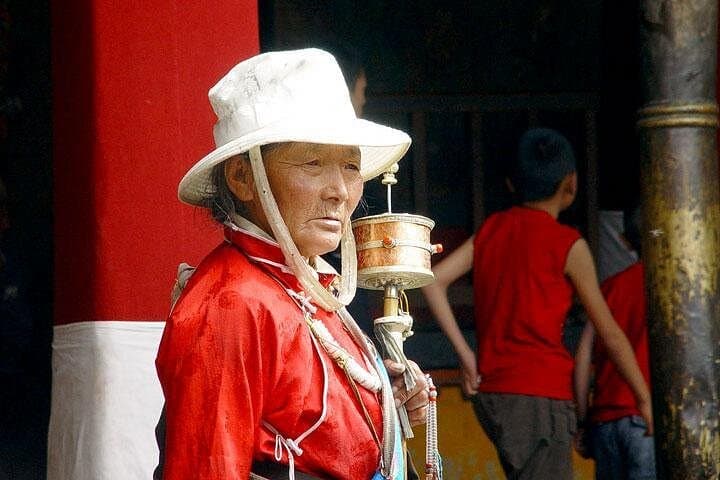 4-Day Lhasa Tibet Tour: Potala Palace & Jokhang Temple Private Package photo 3